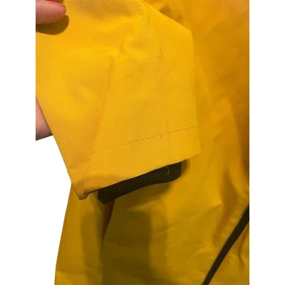 Pendleton Rain Jacket Womens S Goldenrod Yellow Hooded Waterproof Aztec - Picture 3 of 6